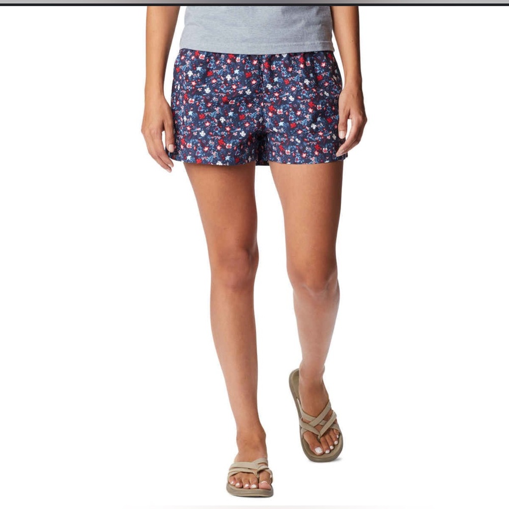 Columbia Women's Athletic Shorts - Blue Floral XL